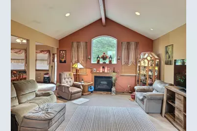 103 N Hickory Street, Peotone, IL 60468 - Photo 4
