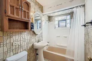 305 1/2 E North Ave, Northlake, IL 60164 - Photo 14