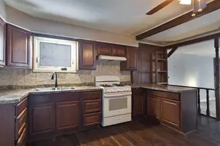 2303 Dickey Ave, North Chicago, IL 60064 - Photo 2