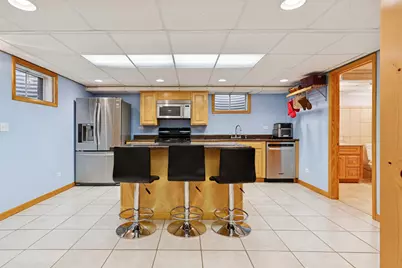 7216 S Octavia Avenue, Bridgeview, IL 60455 - Photo 20