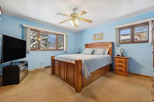 7216 S Octavia Ave, Bridgeview, IL 60455 - Photo 12