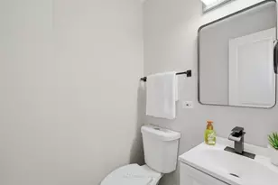 1104 W 87th St, Chicago, IL 60620 - Photo 8