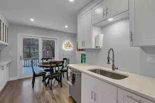 5421 Cleveland Dr, McHenry, IL 60050 - Photo 6