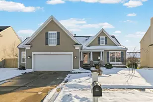 3905 Brookfield Dr, Champaign, IL 61822 - Photo 4