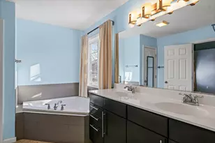 3905 Brookfield Dr, Champaign, IL 61822 - Photo 28