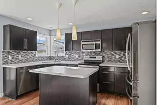 3905 Brookfield Dr, Champaign, IL 61822 - Photo 18