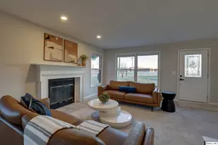 4919 Columbus Rd, Quincy, IL 62305 - Photo 2