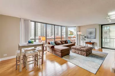 10 E Ontario Street #1205, Chicago, IL 60611 - Photo 6