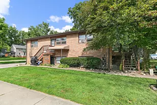 104 High Ave, Hampshire, IL 60140 - Photo 4