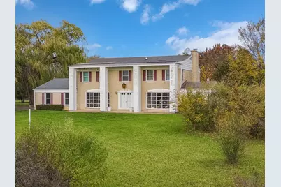 17230 W Il Route 173 Route, Old Mill Creek, IL 60083 - Photo 2