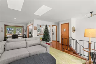 1108 S 12th St, Saint Charles, IL 60174 - Photo 6