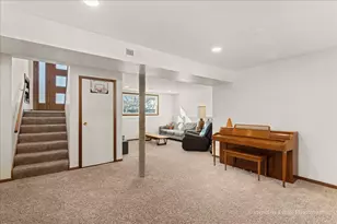 1108 S 12th St, Saint Charles, IL 60174 - Photo 16