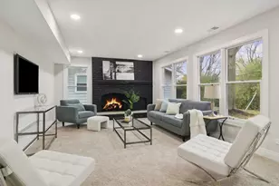 1420 Hassell Rd, Hoffman Estates, IL 60169 - Photo 18