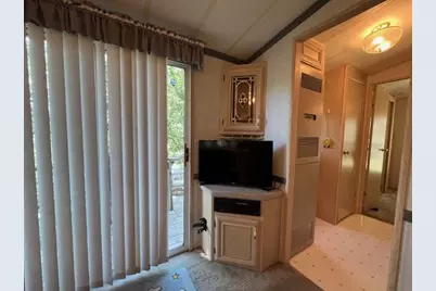 2795 E 28th Lot 140 Road, Seneca, IL 61360 - Photo 14