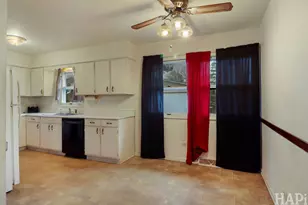 1912 Sheila St, Woodstock, IL 60098 - Photo 6