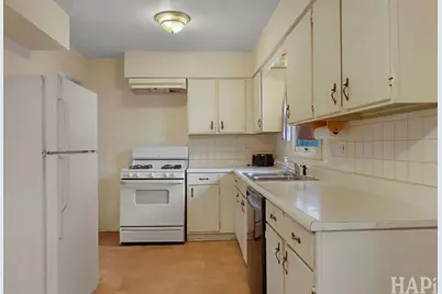 1912 Sheila Street, Woodstock, IL 60098 - Photo 8