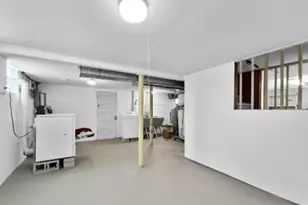 2247 S 21st Ave, Broadview, IL 60155 - Photo 14