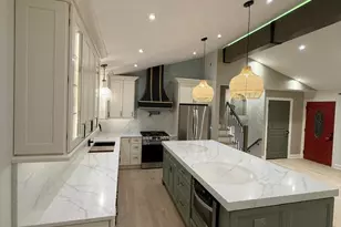 700 Florence Dr, Park Ridge, IL 60068 - Photo 12