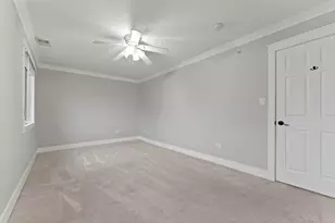 8306 S 82nd Ave, Justice, IL 60458 - Photo 18