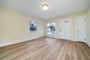 [Address not provided], Loves Park, IL 61111 - Photo 6