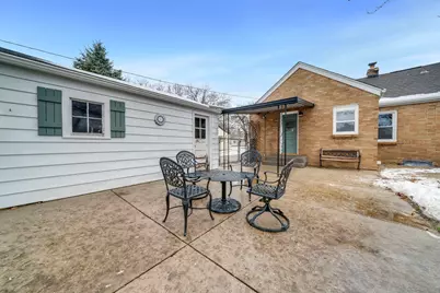 [Address not provided], Loves Park, IL 61111 - Photo 32