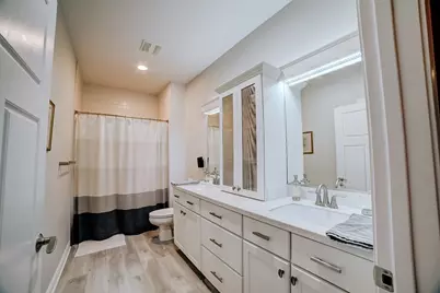 558 E Martin Avenue, Watseka, IL 60970 - Photo 22