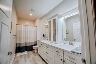 558 E Martin Ave, Watseka, IL 60970 - Photo 22