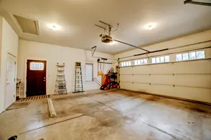 558 E Martin Ave, Watseka, IL 60970 - Photo 48