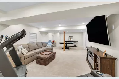 255 Midlane Drive, Crystal Lake, IL 60012 - Photo 18