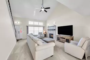 255 Midlane Dr, Crystal Lake, IL 60012 - Photo 4