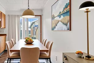 2417 E Green St, Urbana, IL 61802 - Photo 4