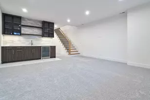 1521 N Lawndale Ave, Chicago, IL 60651 - Photo 16