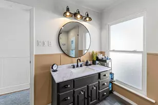 2029 N Kildare Ave, Chicago, IL 60639 - Photo 22