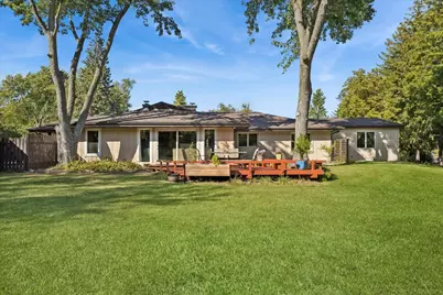 16280 W Woodbine Circle, Vernon Hills, IL 60061 - Photo 22