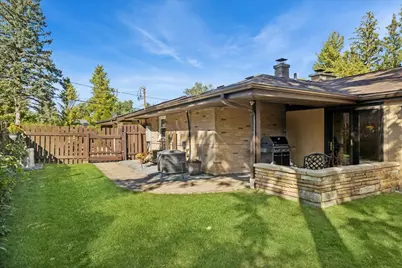 16280 W Woodbine Circle, Vernon Hills, IL 60061 - Photo 24