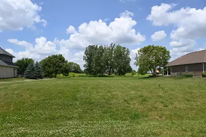 3900 W Nettle Creek Drive, Morris, IL 60450 - Photo 4