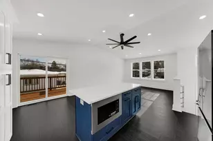 17830 W Winnebago Dr, Grayslake, IL 60030 - Photo 6