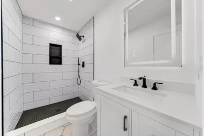 17830 W Winnebago Drive, Grayslake, IL 60030 - Photo 16