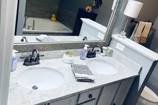 9515 Georgetown Ln, Lakewood, IL 60014 - Photo 18