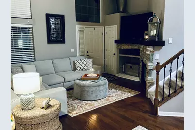 9515 Georgetown Lane, Lakewood, IL 60014 - Photo 6