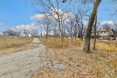 114 N Columbine Avenue, Lombard, IL 60148 - Photo 2