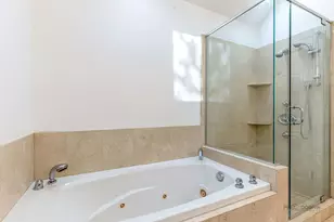 7810 Kildare Ave, Skokie, IL 60076 - Photo 20