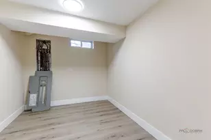 7810 Kildare Ave, Skokie, IL 60076 - Photo 26