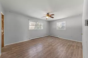 40W930 Brown Rd, Saint Charles, IL 60174 - Photo 12