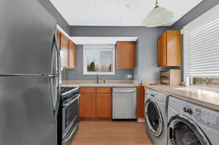 6335 175th St, Tinley Park, IL 60477 - Photo 8