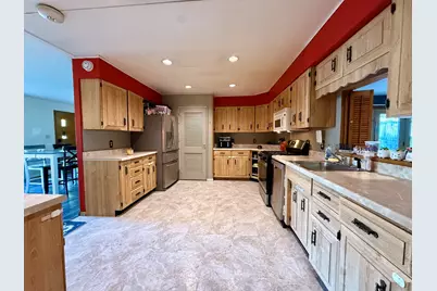 301 S Walnut Street, Clifton, IL 61727 - Photo 6