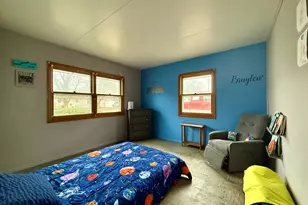 301 S Walnut St, Clifton, IL 61727 - Photo 14