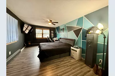 301 S Walnut Street, Clifton, IL 61727 - Photo 18