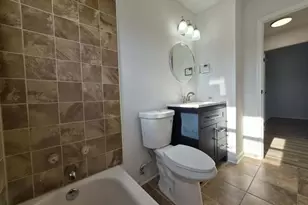 225 McKool Ave, Romeoville, IL 60446 - Photo 18