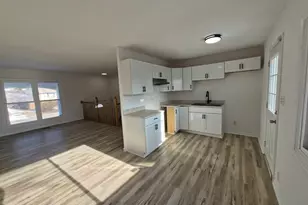 225 McKool Ave, Romeoville, IL 60446 - Photo 14